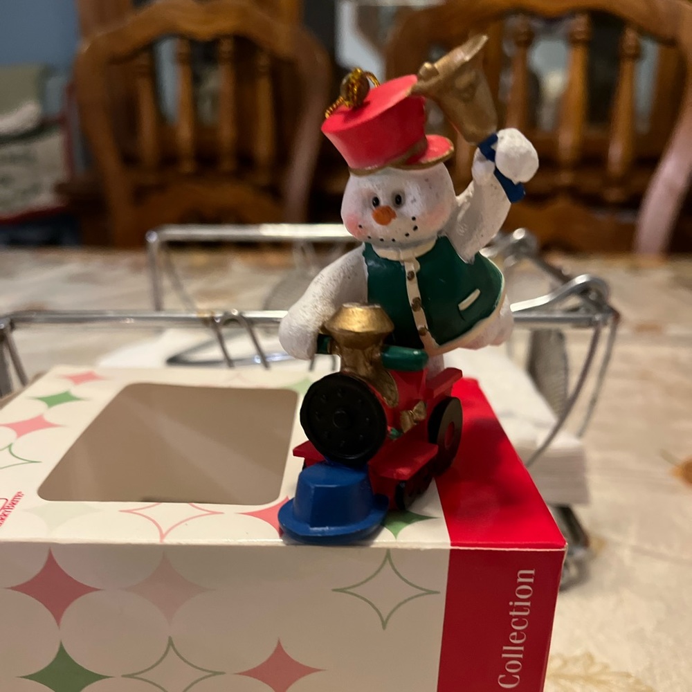 New in the box Merry Bright Frosty the Snowman Ornament